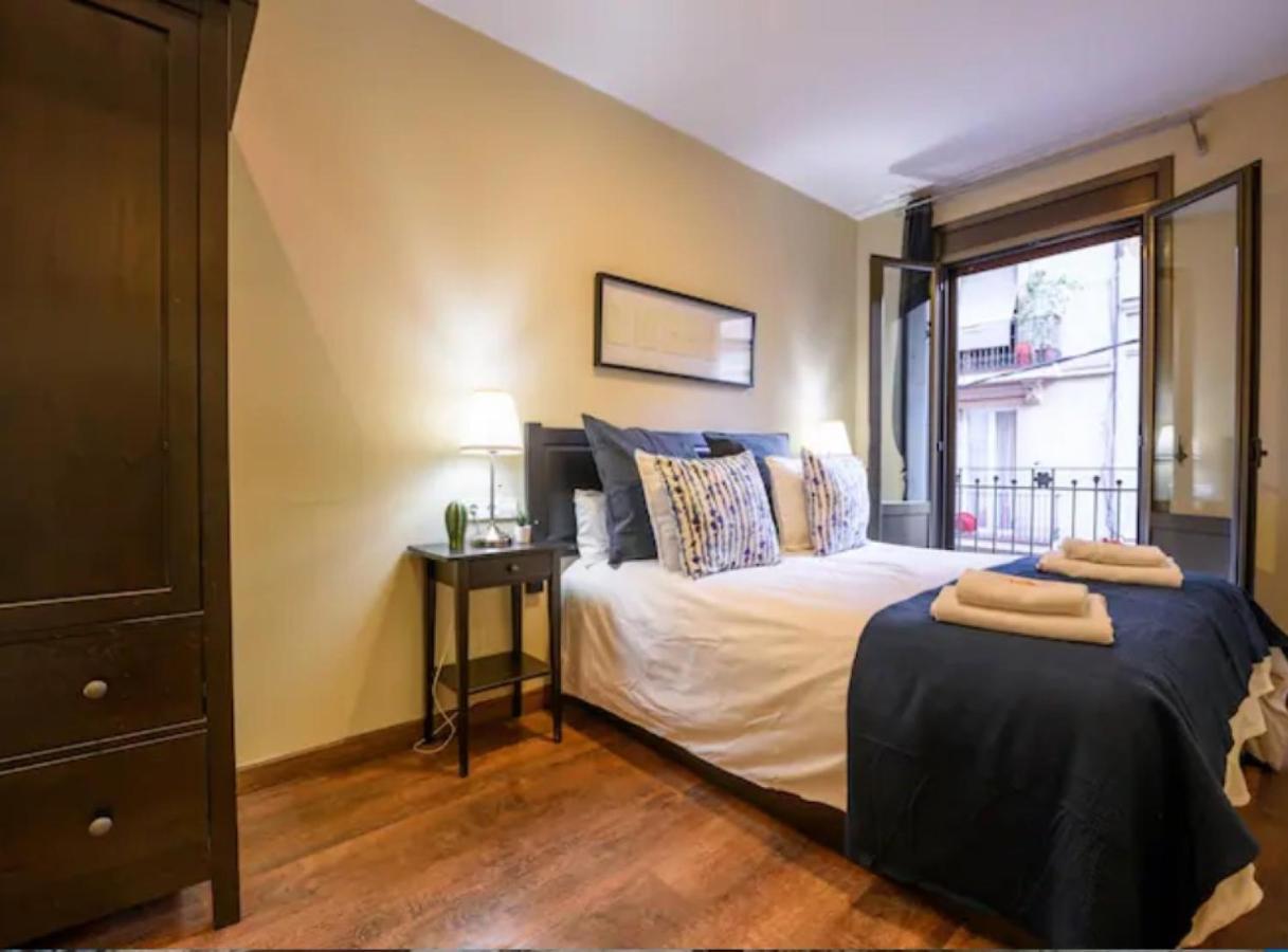 Ramblasrentals Cozy Renovated 2Br With Balcony Lift 20M Rambla - Parking - Wifi Barcelona Luaran gambar