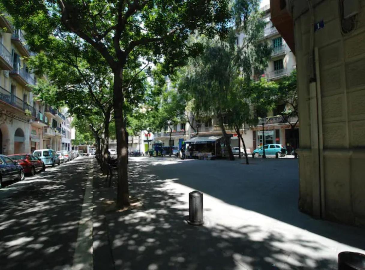 Ramblasrentals Cozy Renovated 2Br With Balcony Lift 20M Rambla - Parking - Wifi Barcelona Luaran gambar