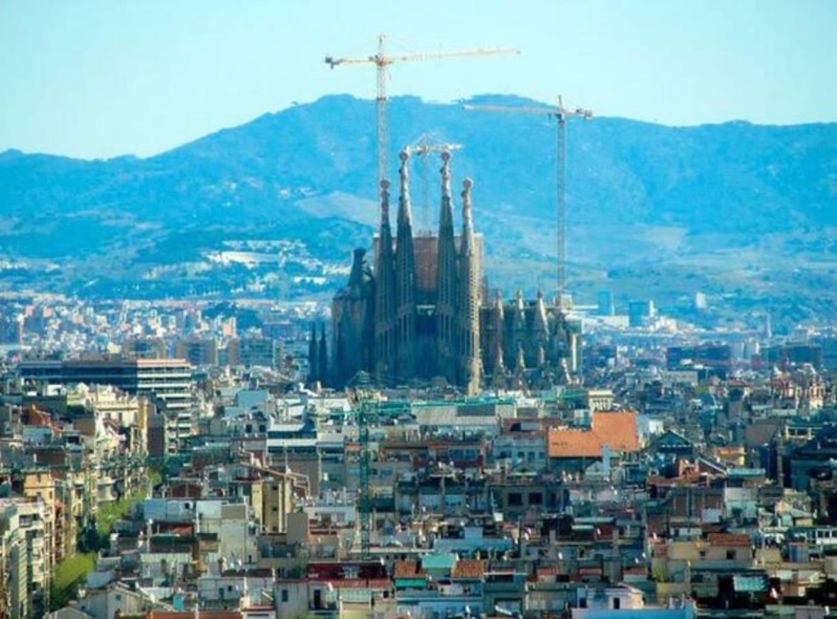 Ramblasrentals Cozy Renovated 2Br With Balcony Lift 20M Rambla - Parking - Wifi Barcelona Luaran gambar