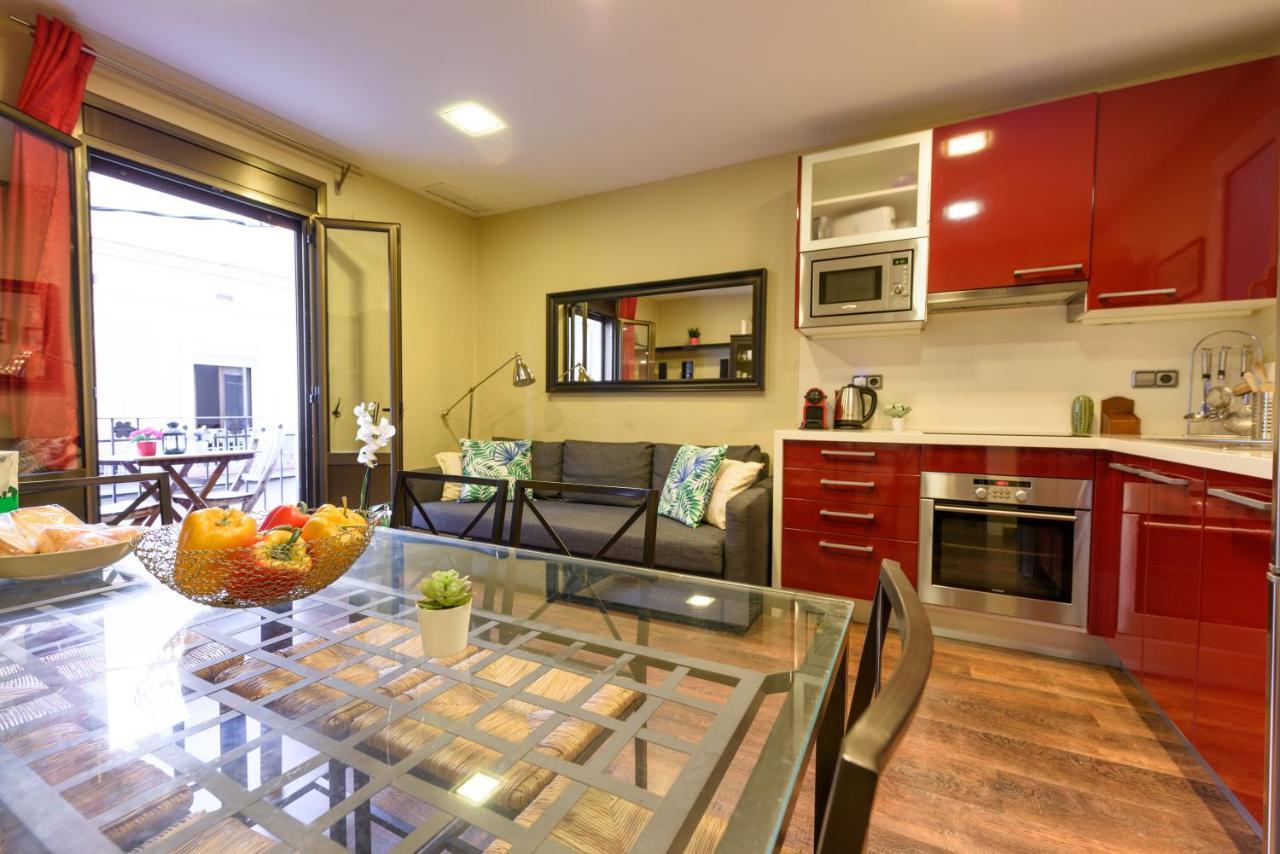 Ramblasrentals Cozy Renovated 2Br With Balcony Lift 20M Rambla - Parking - Wifi Barcelona Luaran gambar