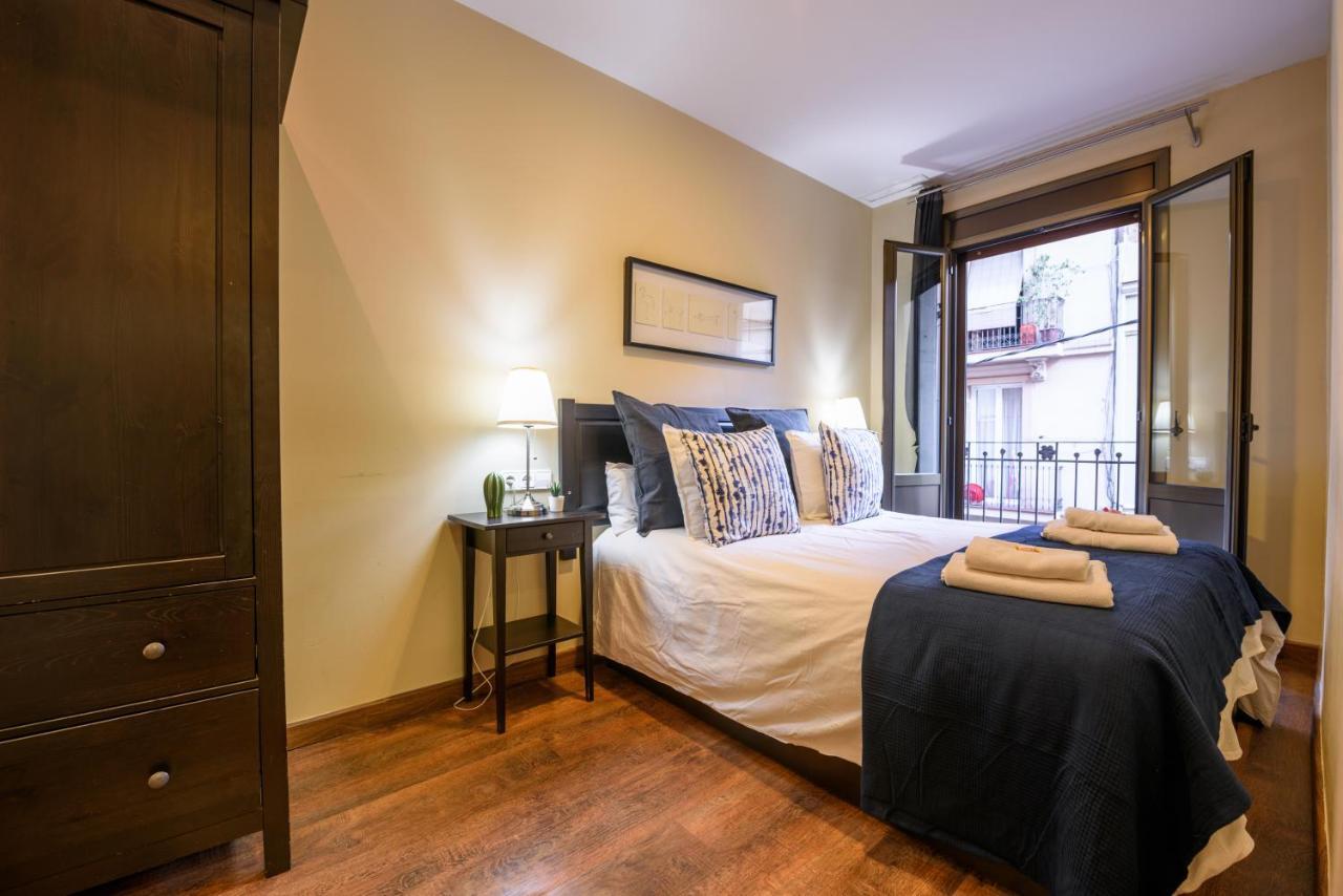Ramblasrentals Cozy Renovated 2Br With Balcony Lift 20M Rambla - Parking - Wifi Barcelona Luaran gambar